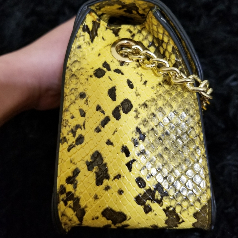 Bcbgeneration - Picture 3 of 6